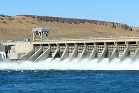 Bild: Energie aus Wasserkraft